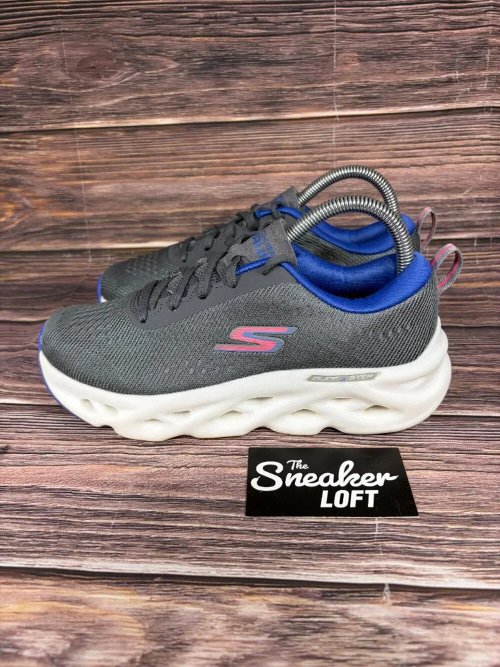 Skechers Go Run Swirl Tech Gray Athletic Running Shoes Size 7